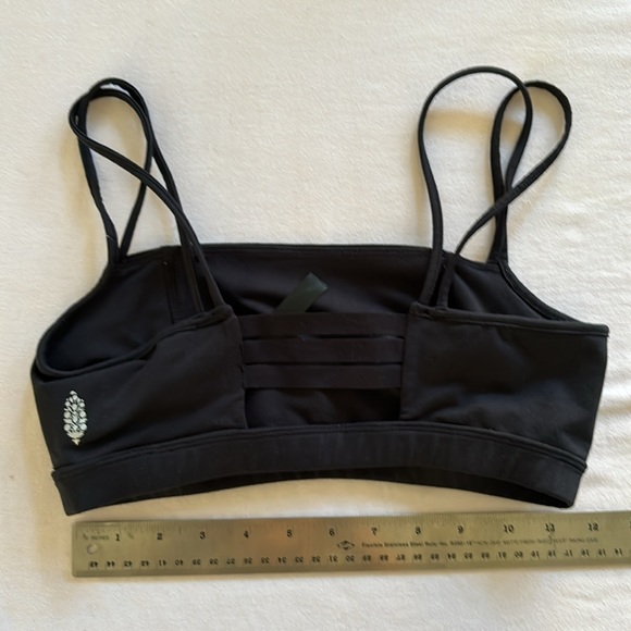 NWOT Black Free People FB Movement double strap strappy back Sports Bra M - Picture 4 of 7